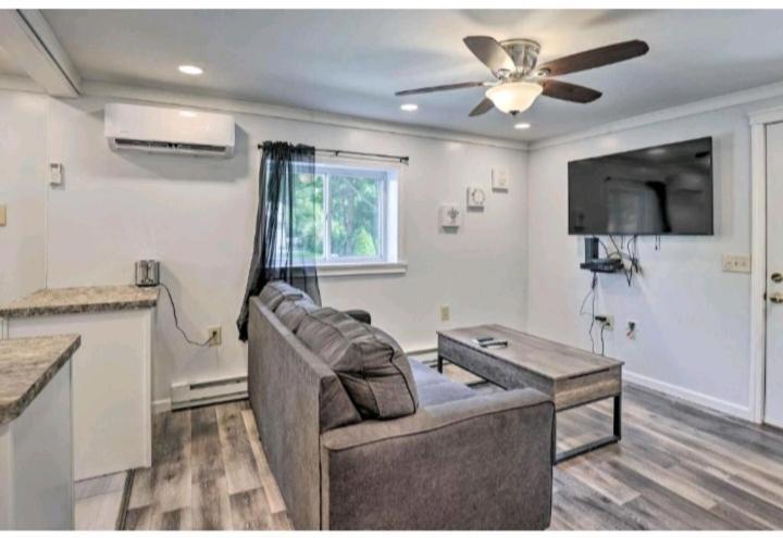 Little Peace Of Heaven Apartment Corning Exterior photo